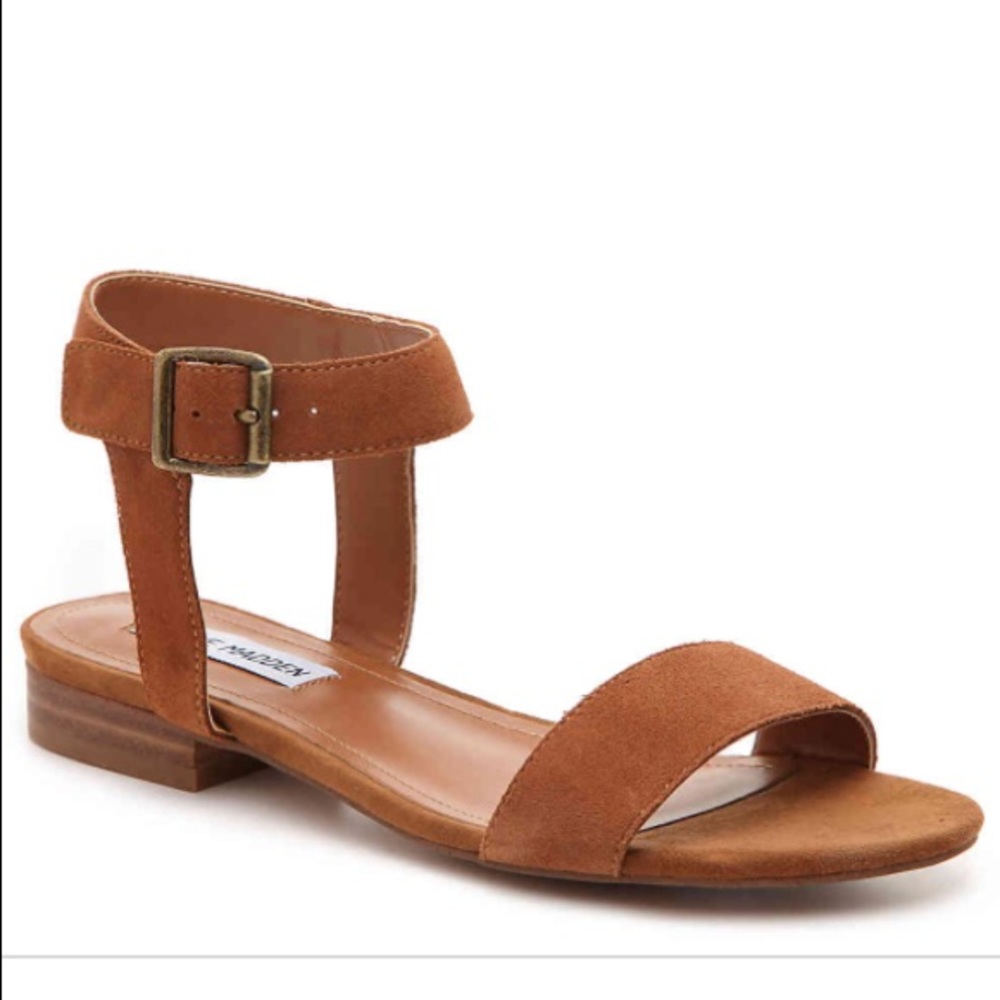 Brand new!!! Steve Madden Rusette Sandal Cognac